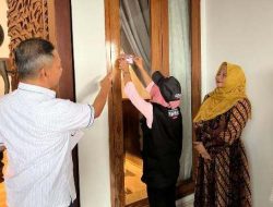 Petugas Pantarlih Coklit Dikediaman Wendy-Ririn Kuswantari
