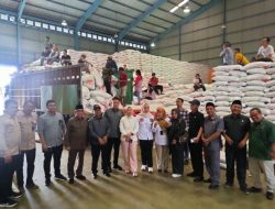 Komisi II DPRD Lampung Bersama Bulog Pastikan Bahan Pangan Beras Aman