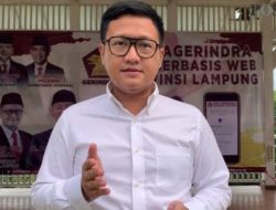 Giri Akbar Bangun Lapangan Sepakbola Majukan Olahraga Lampung