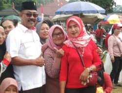 Rayakan HUT RI, Ketut Erawan Ikut Lomba Estafet Sarung