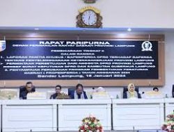 Sekdaprov Fahrizal Hadiri Paripurna DPRD Pembicaraan Tingkat II Terkait Laporan Pansus