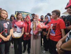 Condrowati Sambut Istri Capres di Mesuji