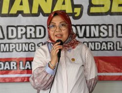 Kostiana Bakar Semangat Kemerdekaan ke Warga
