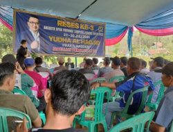 Sekdes Tempel Rejo dan Warga Minta Perbaikan Jalan, Yudha Alhadjid Siap Perjuangkan